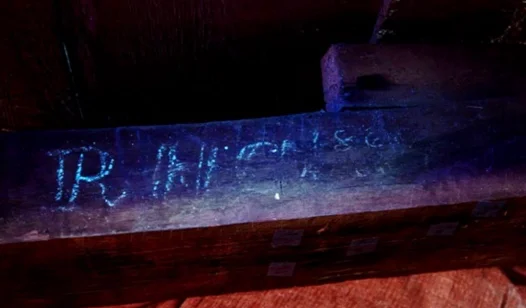 Chalk writing